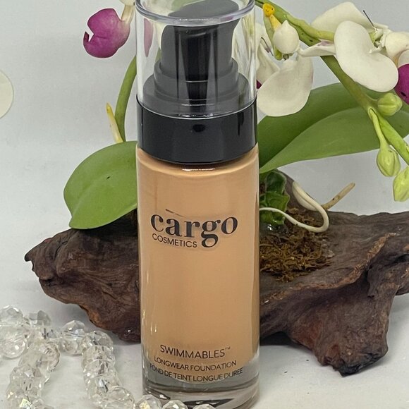 Cargo Cosmetics Swimmables Longwear Foundation - # 60 - 1 fl oz - New in Box - Picture 2 of 3
